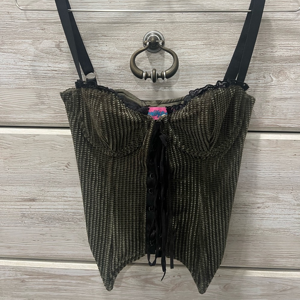 Edikted Top
